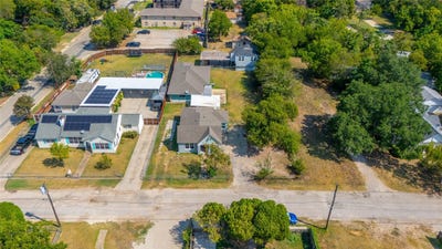 /international/us/3823-dempster-avenue-cockrell-hill-tx-110102173895/