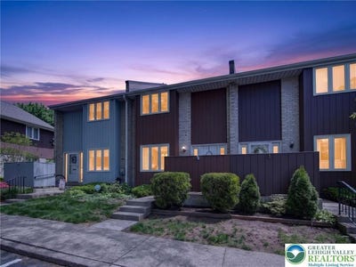 /international/us/407-carver-drive-bethlehem-city-pa-110108352337/