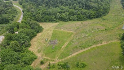 /international/us/101-county-road-389-whitewater-mo-110108410040/