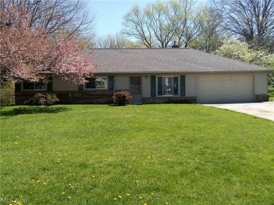 /international/us/421-harris-road-richmond-heights-oh-110107382902/