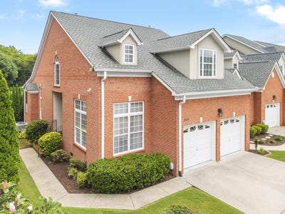 /international/us/8233-double-eagle-court-ooltewah-tn-110107438559/