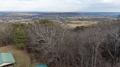 /international/us/2050-pocket-road-sugar-valley-ga-110097579730/