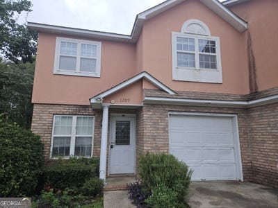 /international/us/1209-turtle-court-statesboro-ga-110120130100/