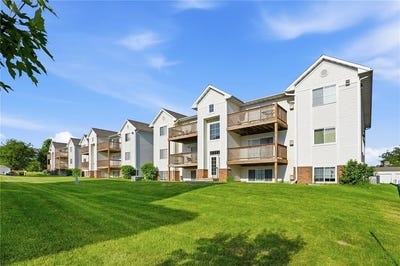/international/us/4611-1st-ave-sw-cedar-rapids-ia-110108543709/