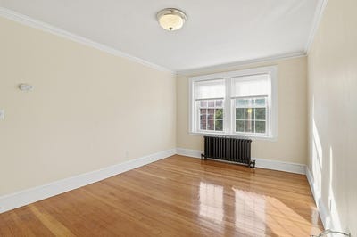 /international/us/17-greenleaf-street-quincy-ma-110109117712/