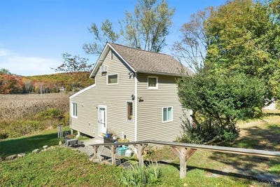 /international/us/241-smith-clove-road-highland-mills-ny-110095479248/?lang=en