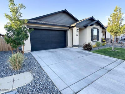 /international/us/1124-dapple-drive-minden-nv-110100056986/