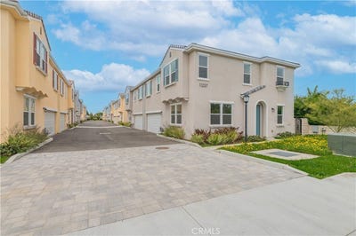 /international/us/11237-gladhill-road-whittier-ca-110109042515/