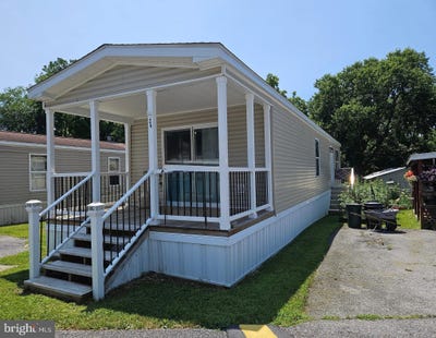 /international/us/24-olivers-park-drive-annville-pa-110101261776/