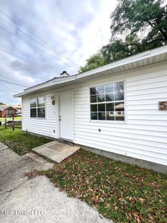 /international/us/5596-daugherty-road-lot-a1-long-beach-ms-110107783588/