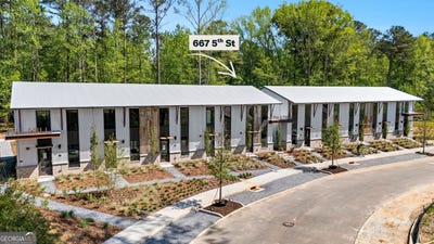 /international/us/667-5th-street-fayetteville-ga-110107479904/