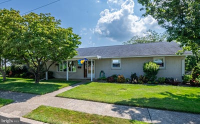 /international/us/25-radcliff-road-womelsdorf-pa-110101459812/?lang=en