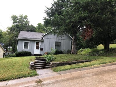 /international/us/724-hazel-street-excelsior-springs-mo-110109367105/