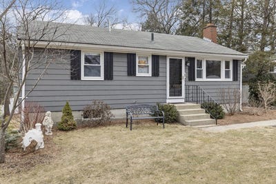 /international/us/10-james-street-lexington-ma-110107927832/