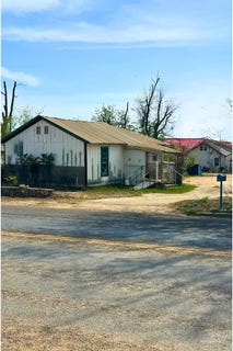 /international/us/1606-tayloe-avenue-sonora-tx-110098749740/