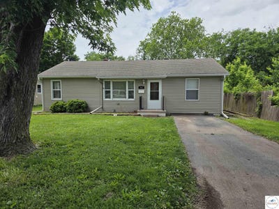/international/us/900-sue-sedalia-mo-110108301023/
