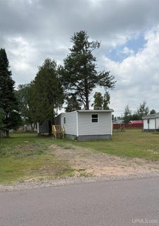 /international/us/171-e-sands-street-gwinn-mi-110101595553/