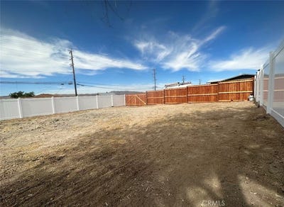 /international/us/220-s-2nd-avenue-barstow-ca-110101269772/?lang=zh-cn
