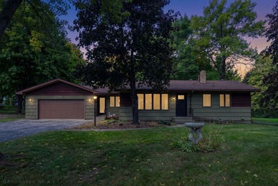 /international/us/1901-s-pokegama-avenue-grand-rapids-mn-110110267721/