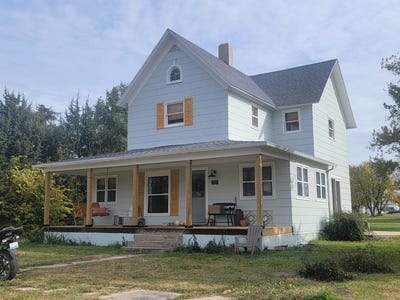 /international/us/102-walnut-st-lebanon-ks-110104022907/