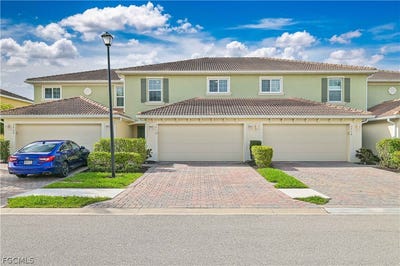 /international/us/3718-crofton-court-fort-myers-fl-110106568860/