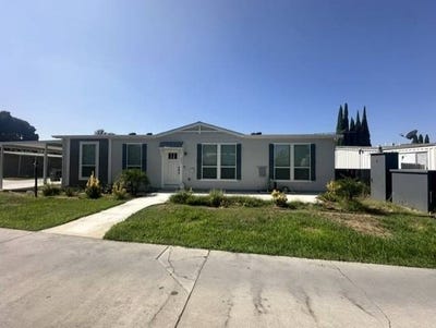 /international/us/5800-hamner-ave-eastvale-ca-110110327144/