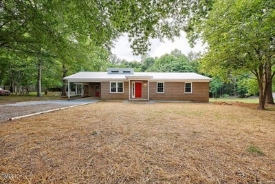 /international/us/369-historic-village-drive-roxboro-nc-110100819613/