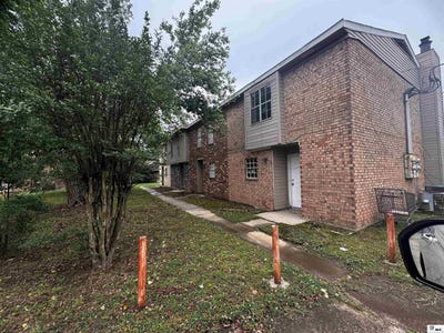 /international/us/106-parkwest-drive-west-monroe-la-110108687463/