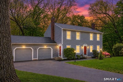 /international/us/72-kingfisher-circle-south-windsor-ct-110107982493/