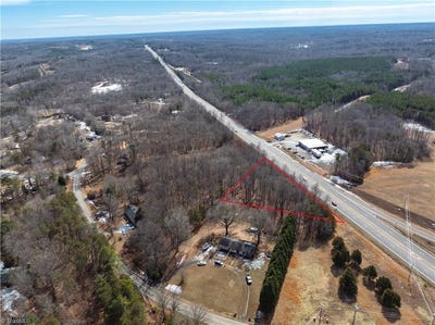 /international/us/4605-nc-highway-14-reidsville-nc-110105840414/