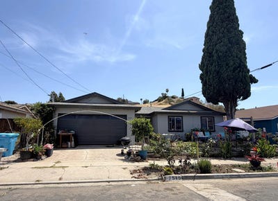 /international/us/7515-black-oak-san-diego-ca-110109714126/