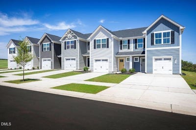 /international/us/232-chili-rose-trail-youngsville-nc-110103706985/