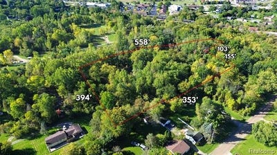 /international/us/esson-dr-grand-blanc-twp-mi-110120408357/