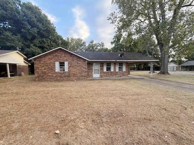 /international/us/139-w-greenbriar-drive-osceola-ar-110120463253/