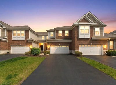 /international/us/2715-blakely-lane-naperville-il-110107842192/