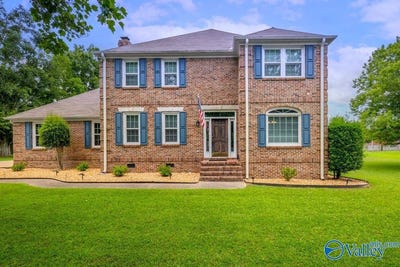 /international/us/106-mar-lyn-drive-gadsden-al-110103034683/