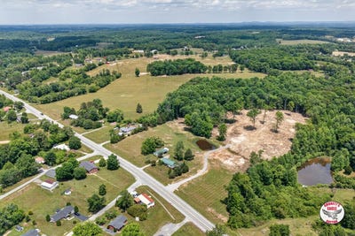 /international/us/4545-gainesboro-grade-cookeville-tn-110109115831/