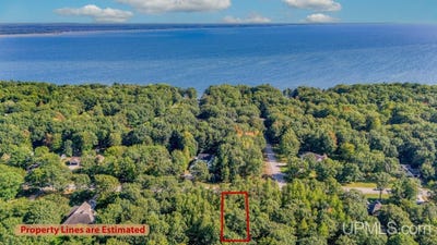 /international/us/irish-oaks-estates-tipperary-road-lot-3-gladstone-mi-110094650256/