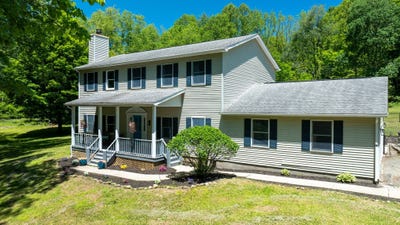 /international/us/11676-thurston-road-meadville-pa-110108584027/