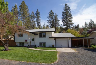 /international/us/115-e-franklin-dr-nine-mile-falls-wa-110107633416/