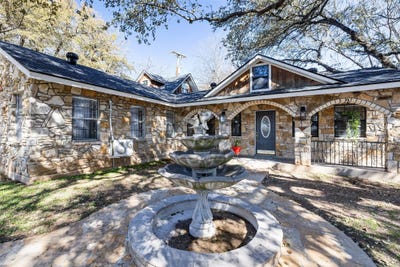 /international/us/3625-montego-boulevard-granbury-tx-110108618042/