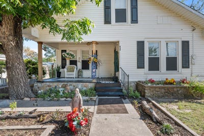 /international/us/435-elm-street-palo-pinto-tx-110110138005/