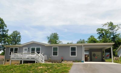 /international/us/288-greystone-dr-hendersonville-nc-110108572254/
