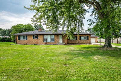 /international/us/1015-elizabeth-lane-terre-haute-in-110109844382/
