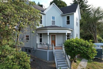 /international/us/2689-grand-ave-astoria-or-110119493603/