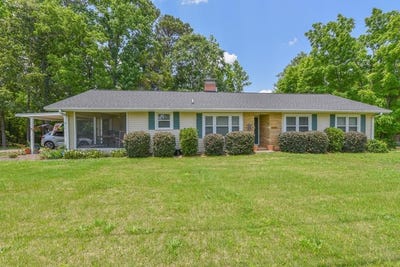 /international/us/1801-emerald-road-greenwood-sc-110108030428/