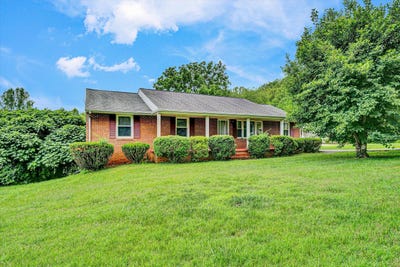 /international/us/380-lakeshore-terrace-rd-hardy-va-110100307302/
