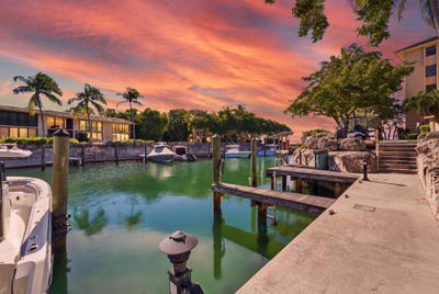 /international/us/96000-nw-overseas-highway-key-largo-fl-110120408931/