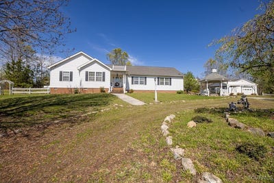 /international/us/1416-snead-spring-road-crewe-va-110098828615/