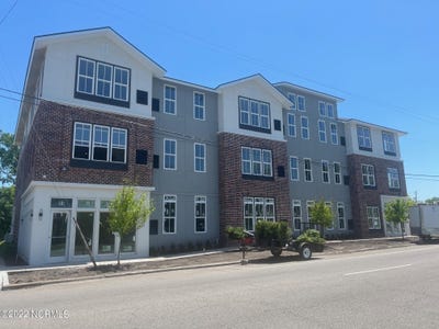 /international/us/1704-church-street-wilmington-nc-110106702604/
